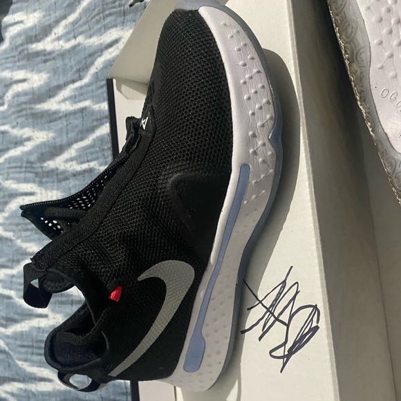 Paul George IV black/white/smoke grey - Picture 1 of 3